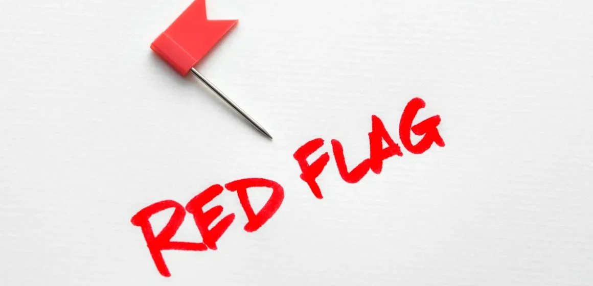 Discussing Red Flags: How to Spot You’re in a Toxic Relationship 