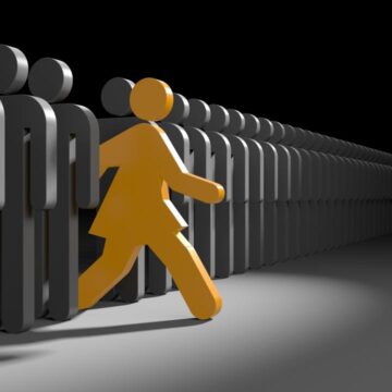 Breaking the Mold: Career Advice That Goes Against the Grain