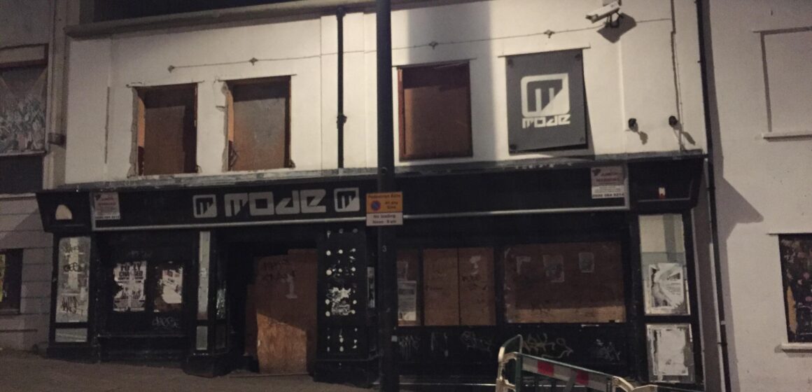 Image of abandoned nightclub, showing the decline in the UK nightlife scene.