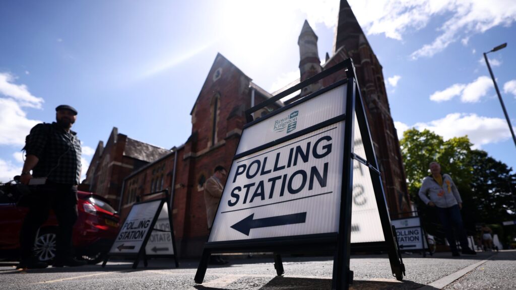 A picture of a polling station, after the government decision to lowering the voting age to 16