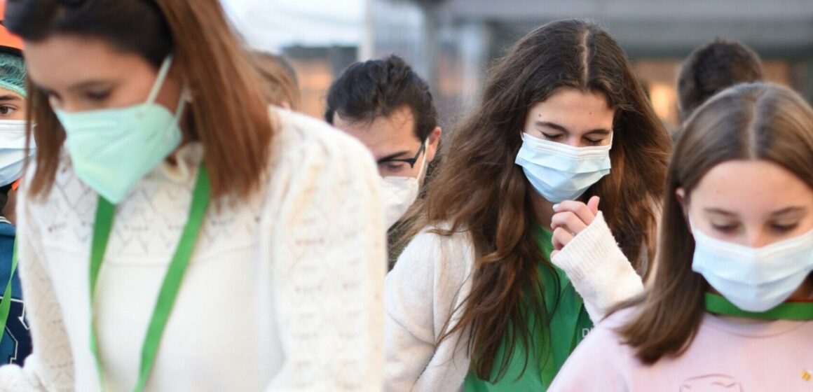 Girls wearing face masks. Photo Credit: Joao Viegas on Unsplash