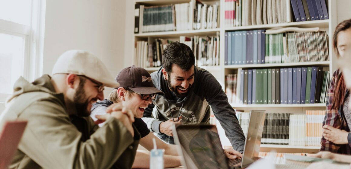 Students. Photo Credit: Priscilla Du Preez on Unsplash