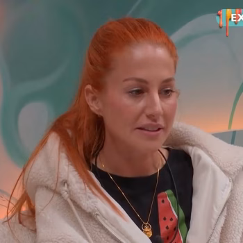 Original Big Brother footage showing a contestant wearing a pro-Palestine symbol before ITV removes it