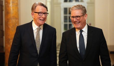 Photograph of UK Prime Minister Keir Starmer (Left) and former European Commissioner for Trade Peter Mandelson (right)